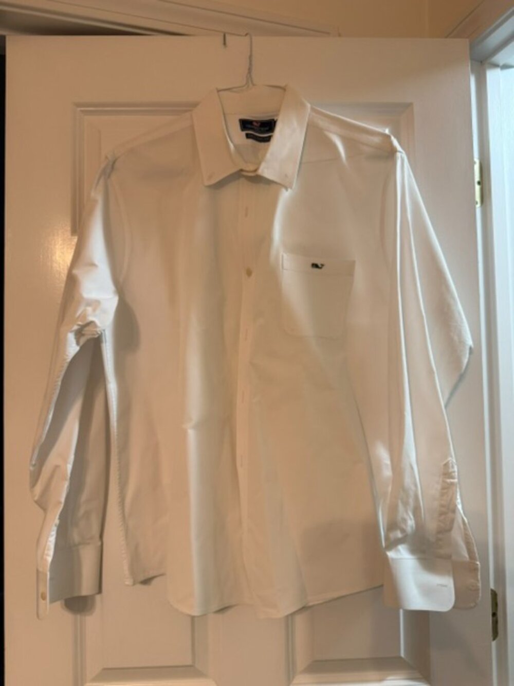 Vineyard Vines, Men's long-sleeve button-down shirt in white, Size XL, Slim Fit